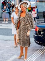 queen-maxima-in-oscar-de-la-renta-5.jpg