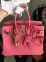 Hermès F/W 2017 Rose Pourpre color is a balance between hot pink