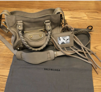 Balenciaga.PNG