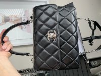 Repair questions for Trendy CC and would you buy a damaged bag?