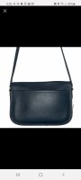 Screenshot_20201106-165615_Poshmark.jpg