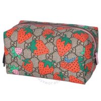 gucci-cosmetic-case-with-strawberry-gg-print-576218-g3eat-8483.jpg