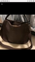 Screenshot_2020-12-11-18-57-11-164_com.poshmark.app.jpg