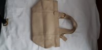 Coach beige tote lll.jpg