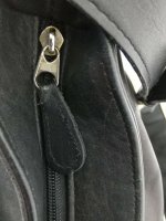 rebbiesrelics fake coach 4H5-4161 zip pull.jpg