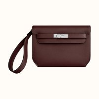 kelly-depeches-25-pouch--078398CK0G-front-1-300-0-1700-1700-q99_b.jpg