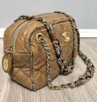 chanel_bowler_limited_edition__1607315620_0df009c3_progressive.jpg