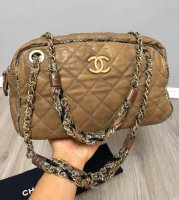 chanel_bowler_limited_edition__1607315620_7754f200_progressive.jpg