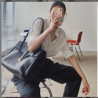 black celine le 16 bag.jpg