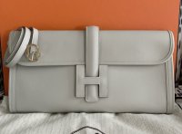 Hermès CRAIE (10) vs. GRIS PERLE (80) Color Comparison - Indoor/Outdoor  In-depth
