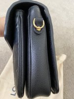 REFERENCE] Authentic Louis Vuitton Pochette Metis Empreinte Noir vs Rep  Marine Rouge From An Factory : r/WagoonLadies