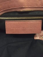 balenciaga_part_time_giant_gold_hardware_1575353150_92c29cd5_progressive.jpg