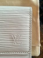 Louis Vuitton, Bags, Louis Vuitton Yellow Epi Leather Kisslock Wallet  Date Code Mi97