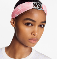 Headband Worn.PNG