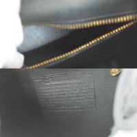 boom2hanten fake coach 101-77 creed.jpg