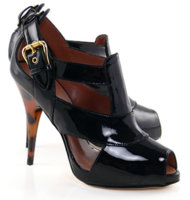 giuseppe-zanotti-classe-232400.jpg giuseppe-zanotti-classe-232400.jpg