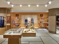 hermes-omotesando-flagship-rdai-architecture-retail-tokyo-japan_dezeen_2364_col_7.jpg