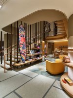 hermes-omotesando-flagship-rdai-architecture-retail-tokyo-japan_dezeen_2364_col_10-scaled.jpg