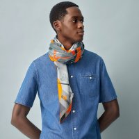 553770T 16 worn.jpg