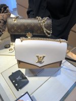 louis vuitton victoire louis vuitton lockme bb mylocke me bb.jpg