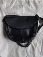 Coach pouch Vlll.jpg
