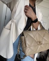 Chanel 19 hardware vs. Messenger Bag