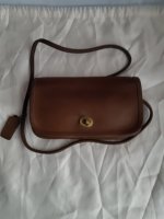 Dinky light brown V.jpg
