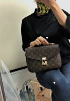 louis vuitton.PNG