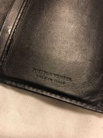 bottega_veneta_wallet_for_men_1616240125_f9fe75f5_progressive.jpg