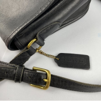 coach city bag1-E.PNG