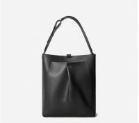 Everlane Studio Bag - A Great Dupe for Celine Sangle Bag - whatveewore