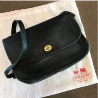 coach city bag3-A.PNG