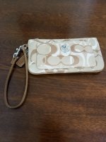 Coach wristlet front.jpg