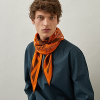 losange-flamboyant-web-grand-modele--433159T 10-worn-2-0-0-1700-1700-q99_b.jpeg