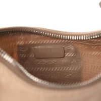 d560a87656eed69403061e6eb583de6b-2.jpg