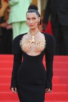 Bella+Hadid+Tre+Piani+Three+Floors+Red+Carpet+yXC8y9bDEurx.jpg