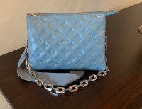 2021-Coussin-Blue-Glacier.png