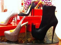 puck fur boots 2011 collection.jpg