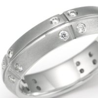 Streamerica ring 18k white gold with diamonds 1,600.jpg