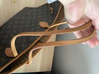 louis_vuitton_neverfull_mm_mon_1629013530_07b1511b_progressive.jpeg