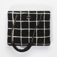 Chanel-Black-White-Shearling-Shopping-Bag.jpg