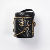 Chanel-Black-Lamskin-Small-Vanity-Case.jpg