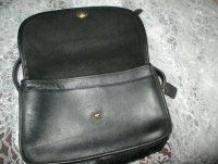designerszone329 fake coach 22096-08 open flap.jpeg