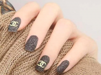japanese nail art chanel logo.png