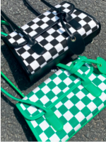 2021-2022 LV damier print.png