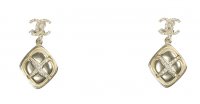 Chanel-Fall-Winter-2021-Earring-Collection-Act-1-6-1.jpg
