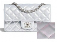 iridescent classic flap NF622.png