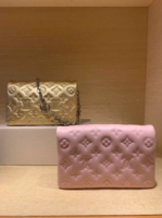 LV FW 2021-2022 Coussin Pouchettes.png