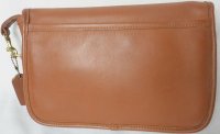 mel060604 fake coach K4I-9755 back.jpg
