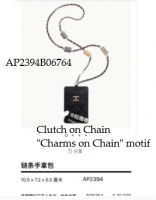 21K Clutch on Chain.png